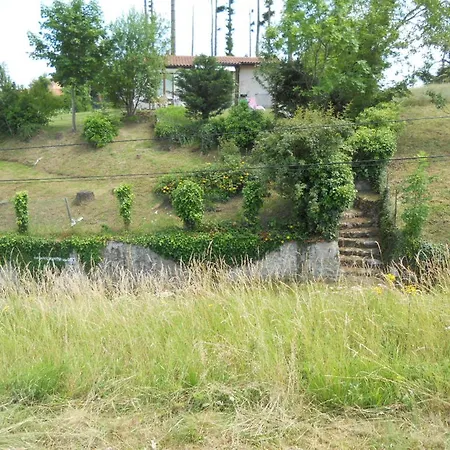 Casa vacanze Saint-haon-le-châtel, 4 Pièces, 6 Personnes - Fr-1-496-21 Saint-Haon-le-Châtel